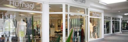 fashion am hauptplatz in Bad Gleichengerg